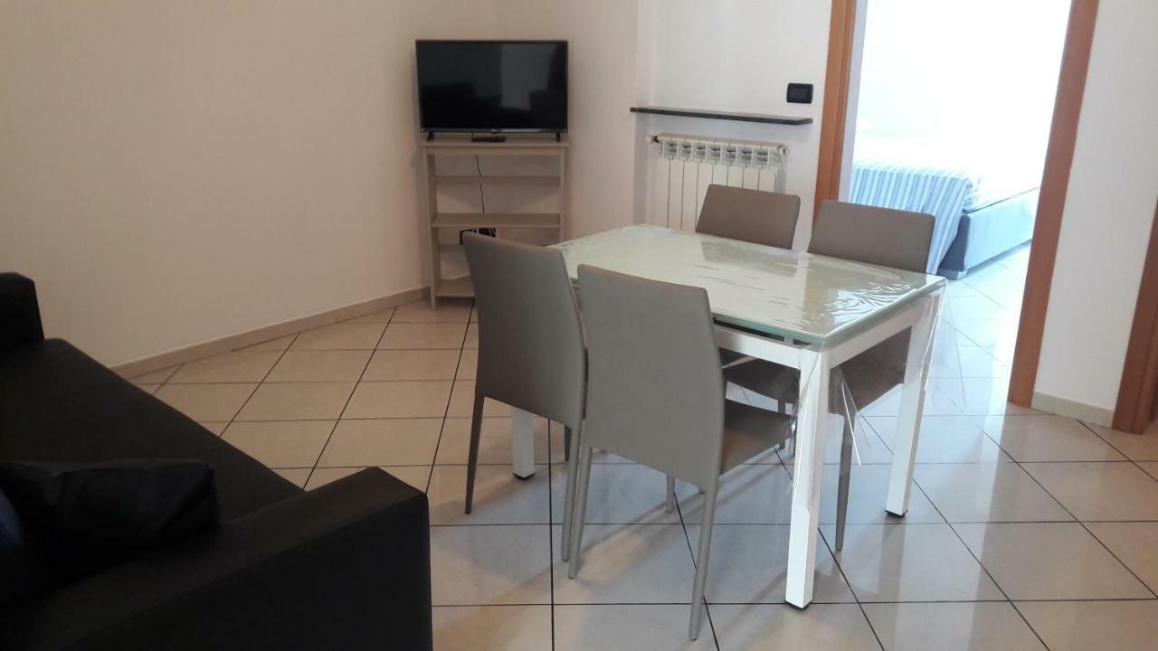 Residenza Leonarda Apartman Vado Ligure Kültér fotó